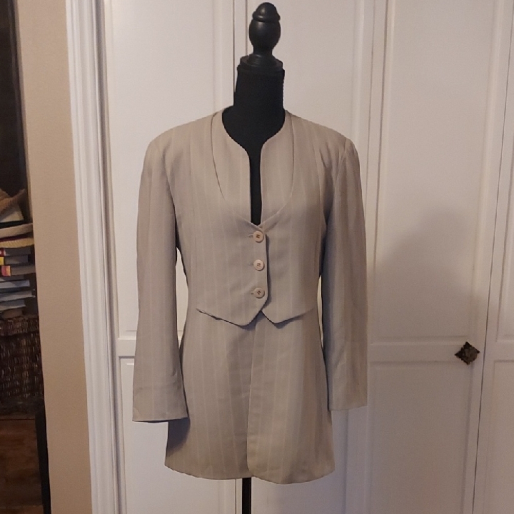 Giorgio Armani Designer Suit Jacket Blazer Size 6 Vintage Taupe Green